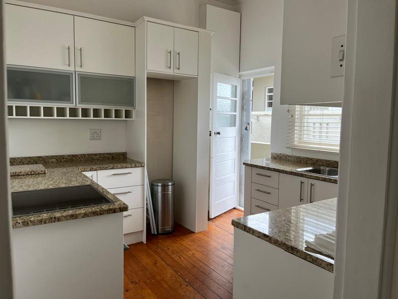 To Let 2 Bedroom Property for Rent in Tamboerskloof Western Cape